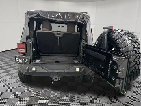 Used 2012 Jeep Wrangler Sport AWD/4WD image 13