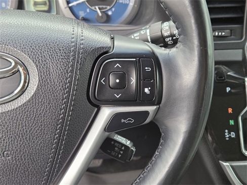 Used 2017 Toyota Sienna Limited Premium w/ Advanced Technology Package image 21