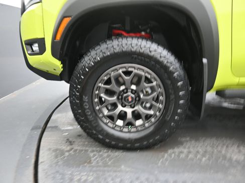 New 2026 Nissan Frontier PRO-4X w/ Pro Premium Package AWD/4WD image 9