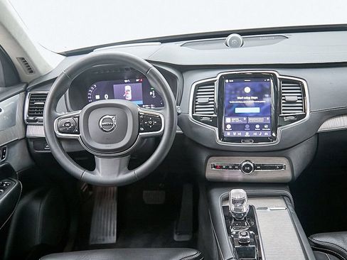 Certified 2023 Volvo XC90 T8 Ultimate image 30