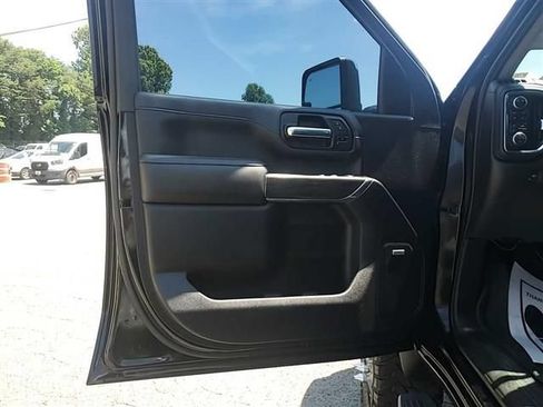 Used 2021 Chevrolet Silverado 3500 LTZ w/ LTZ Plus Package AWD/4WD image 5