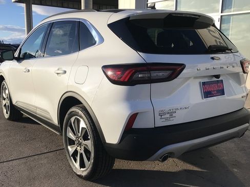 Used 2024 Ford Escape Platinum image 19