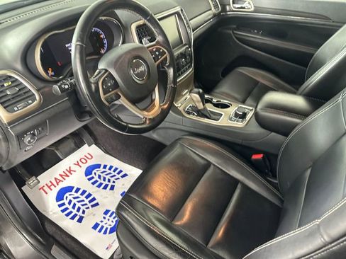 Certified 2017 Jeep Grand Cherokee Limited image 24