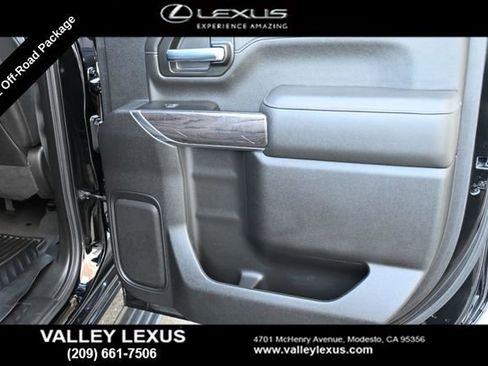 Used 2022 Chevrolet Silverado 2500 LTZ w/ LTZ Plus Package image 19