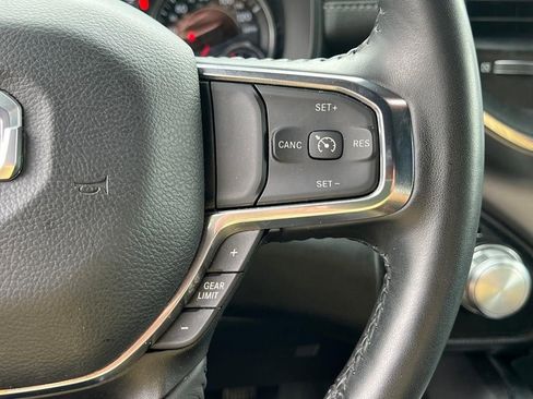 Used 2024 RAM 1500 Laramie image 17