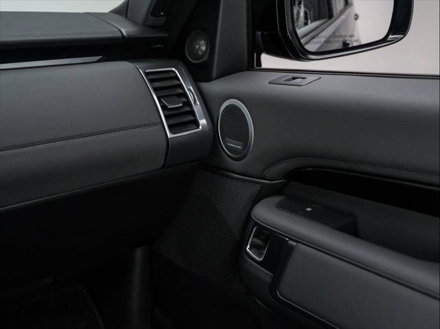 New 2026 Land Rover Discovery S AWD/4WD image 30