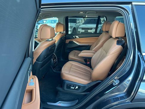 Used 2020 BMW X7 xDrive40i w/ Premium Package AWD/4WD image 20