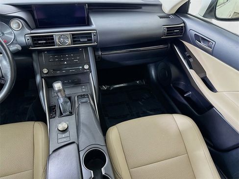 Used 2018 Lexus IS 300 AWD w/ Premium Package image 27