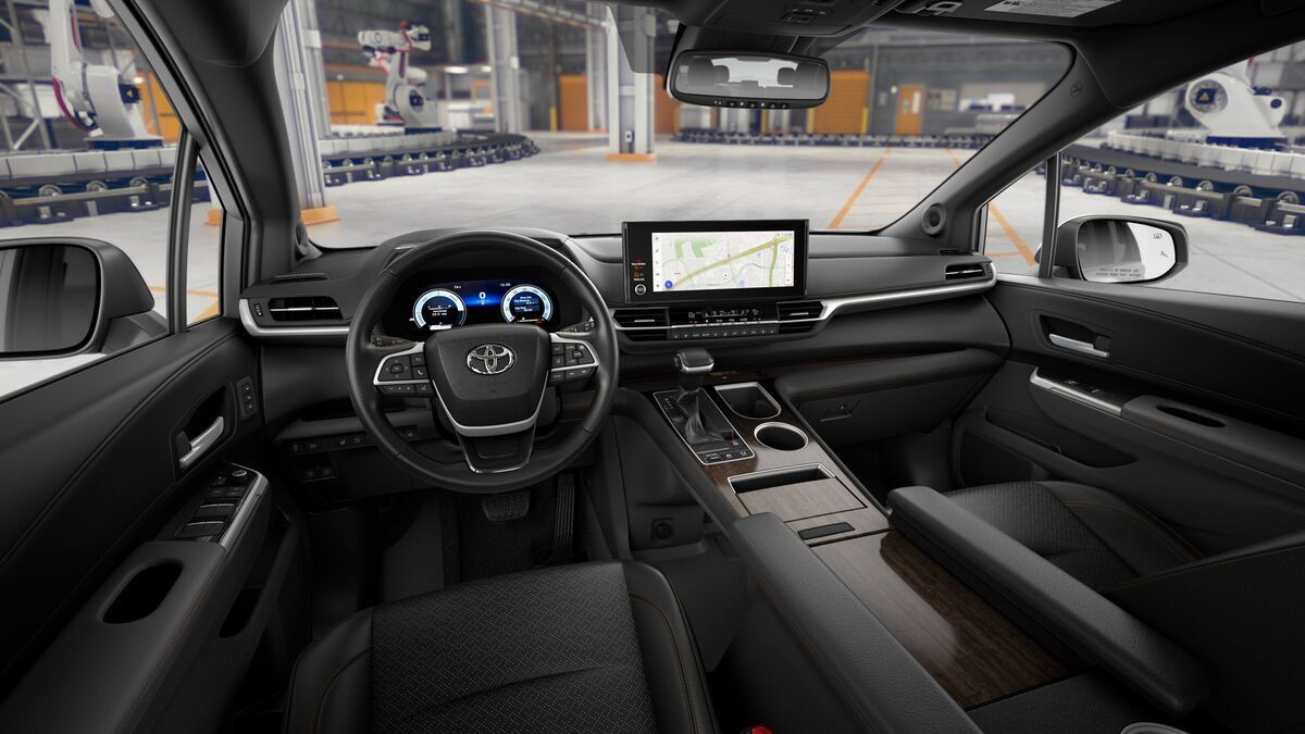 New 2026 Toyota Sienna Platinum AWD/4WD image 19