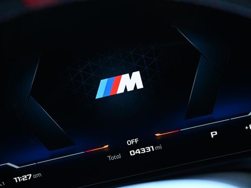 Used 2025 BMW M340i w/ Premium Package image 23