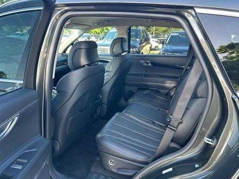 Used 2025 Genesis GV80 2.5T Standard AWD/4WD image 6