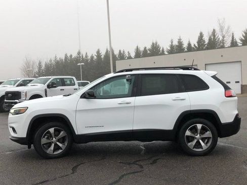 Used 2022 Jeep Cherokee Limited AWD/4WD image 23