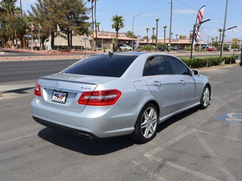 Used 2010 Mercedes-Benz E 350 4MATIC Sedan w/ Premium 2 Pkg image 7