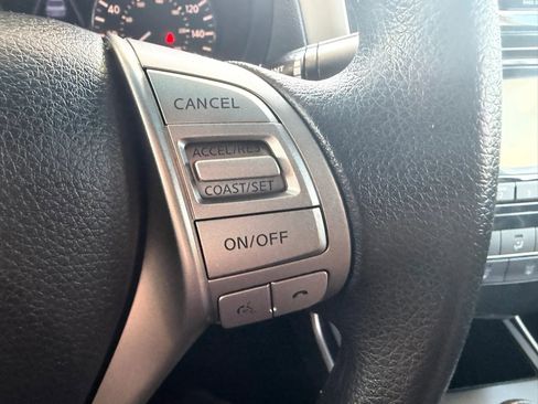 Used 2015 Nissan Altima 2.5 S w/ Power Driver Seat Package FWD image 15