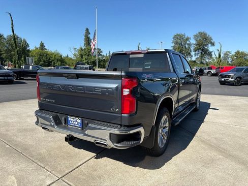 Used 2021 Chevrolet Silverado 1500 LTZ w/ LTZ Premium Package AWD/4WD image 6