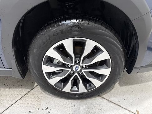 Used 2024 Subaru Outback Limited AWD/4WD image 35