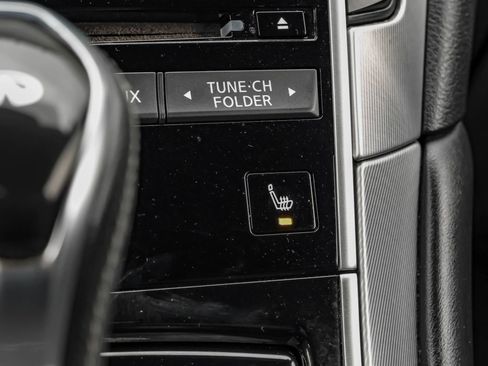 Used 2017 INFINITI Q60 3.0t w/ Premium Plus Package 3.0T image 24