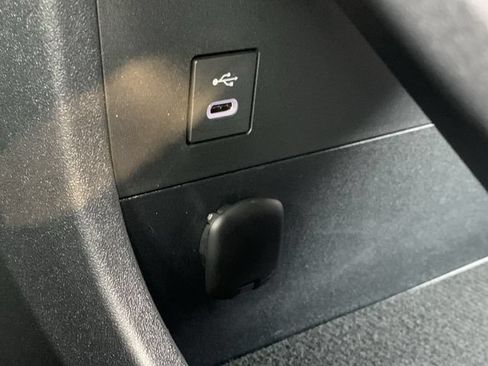 Certified 2026 Toyota C-HR AWD/4WD image 27