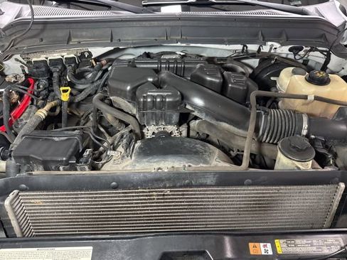 Used 2016 Ford F250 XL image 2