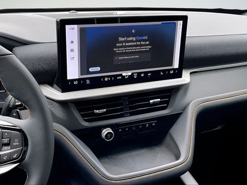 Used 2026 Ford Explorer Tremor w/ Tremor Ultimate Package AWD/4WD image 9