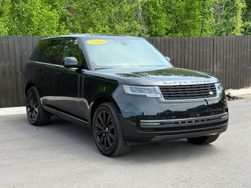 Certified 2025 Land Rover Range Rover SE AWD/4WD image 7