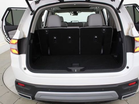 Used 2025 Honda Pilot Touring image 54