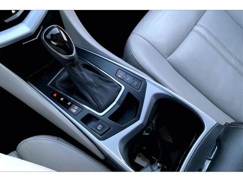 Used 2013 Cadillac SRX Luxury w/ Driver Awareness Package image 19