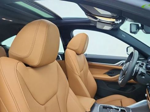Used 2025 BMW 440i xDrive AWD/4WD image 21