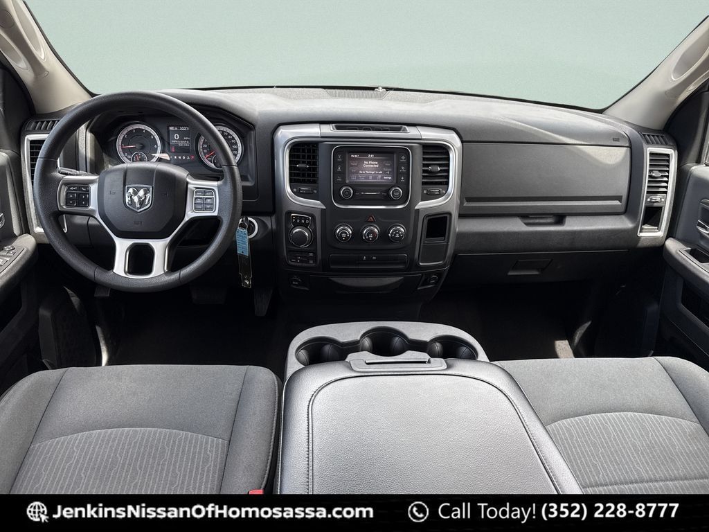 Used 2024 RAM 1500 Classic SLT AWD/4WD image 23