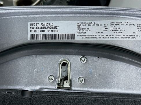 Used 2024 RAM 2500 Laramie w/ Safety Group image 12