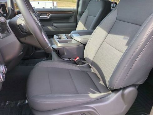 Used 2024 GMC Sierra 1500 Elevation image 11