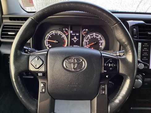 Used 2023 Toyota 4Runner TRD Off-Road Premium w/ Moonroof Package AWD/4WD image 29