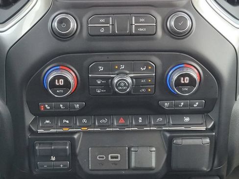 Used 2021 Chevrolet Silverado 1500 LTZ w/ LTZ Premium Texas Edition RWD image 17