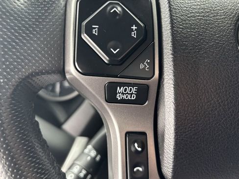 Used 2021 Toyota Tacoma SR5 image 21