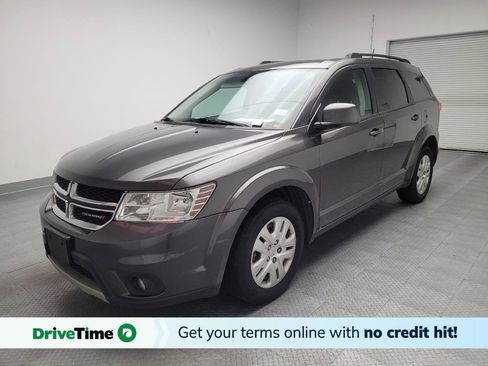 Used 2018 Dodge Journey SXT FWD image 1
