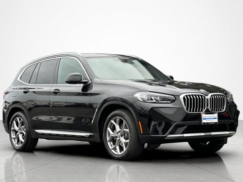 Used 2023 BMW X3 xDrive30i w/ Premium Package AWD/4WD image 7