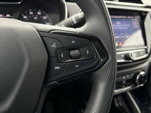 Used 2023 Chevrolet TrailBlazer LT w/ Convenience Package image 27