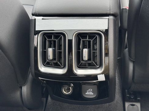 New 2025 Kia Sorento SX Prestige image 18