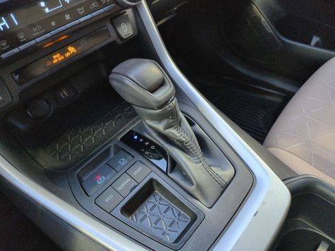 Certified 2023 Toyota RAV4 XLE image 24