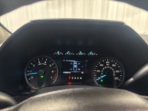 Used 2018 Ford F150 XLT w/ Equipment Group 302A Luxury image 15