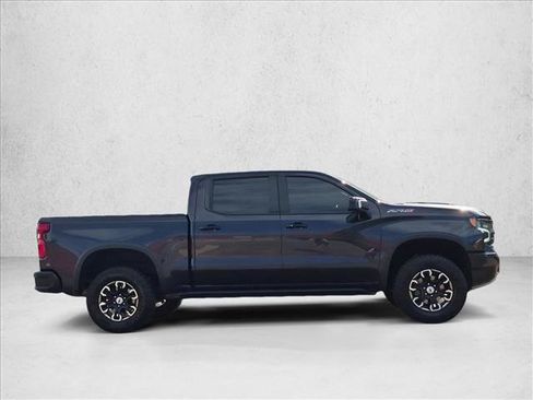 Used 2022 Chevrolet Silverado 1500 ZR2 w/ Technology Package AWD/4WD image 4