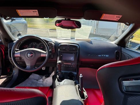 Used 2007 Chevrolet Corvette Coupe RWD image 19