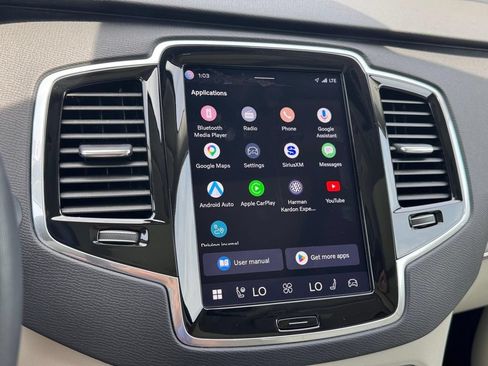 Certified 2023 Volvo XC90 B6 Plus AWD/4WD image 19