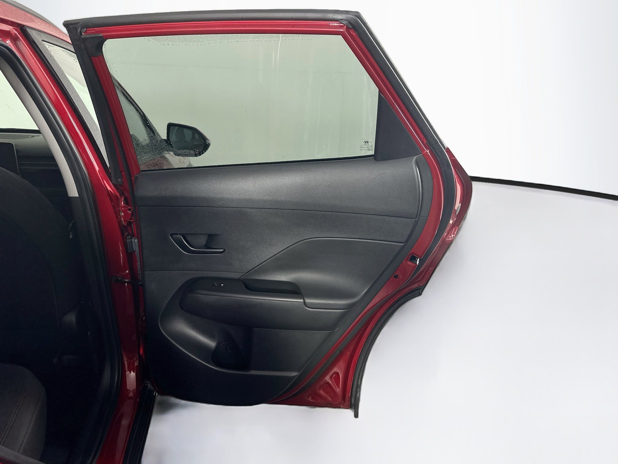 Used 2025 Hyundai Kona SEL FWD image 29