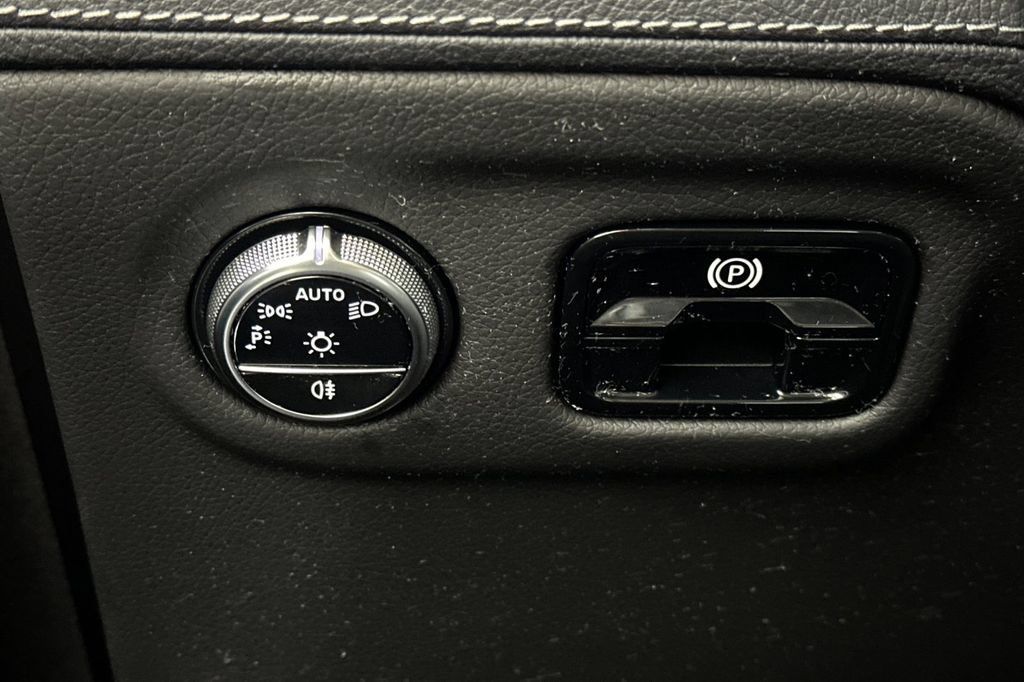 Certified 2023 Mercedes-Benz EQE 350+ 4MATIC SUV image 35