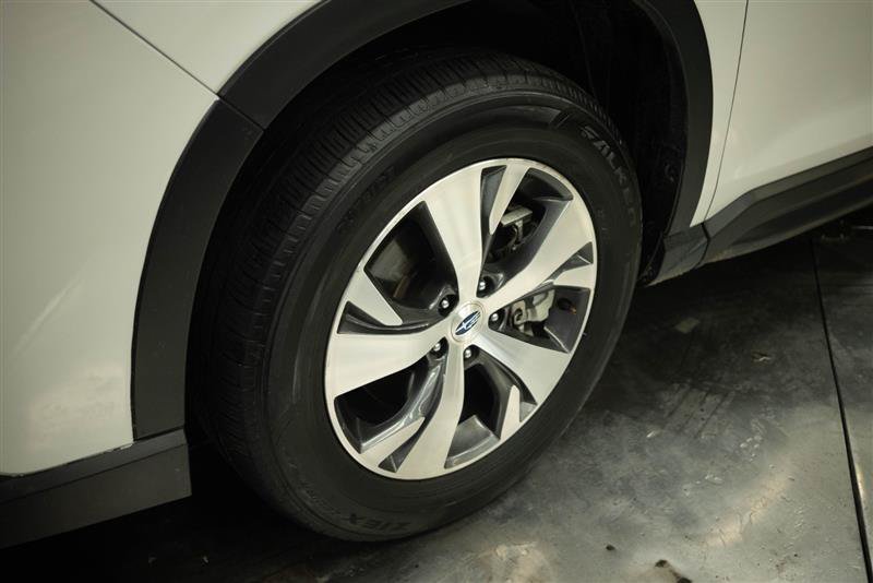 Used 2025 Subaru Ascent Premium AWD/4WD image 4
