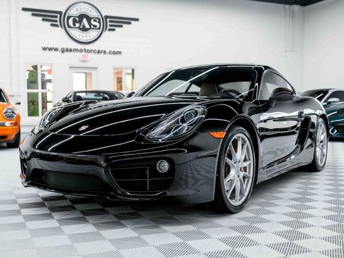 Used 2015 Porsche Cayman S image 3