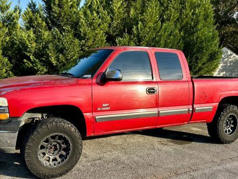 Used 2001 Chevrolet Silverado 1500 LT w/ Off-Road Chassis Pkg image 2