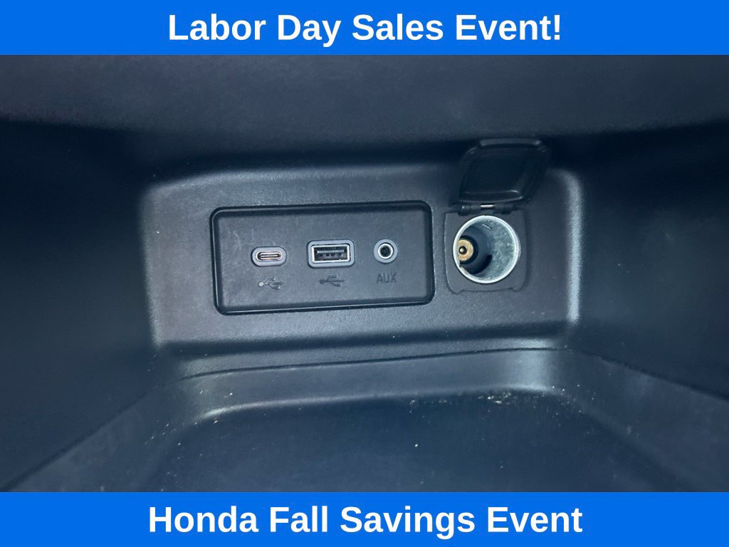 Used 2022 Chevrolet Equinox LT FWD image 30