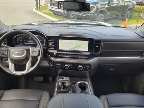 Used 2024 GMC Sierra 1500 SLT w/ SLT Premium Plus Package image 16